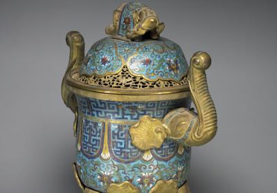 图片[2]-Copper ding-shaped incense burner in cloisonne enamels with elephant-shaped feet, Qing dynasty (1644-1911)-China Archive